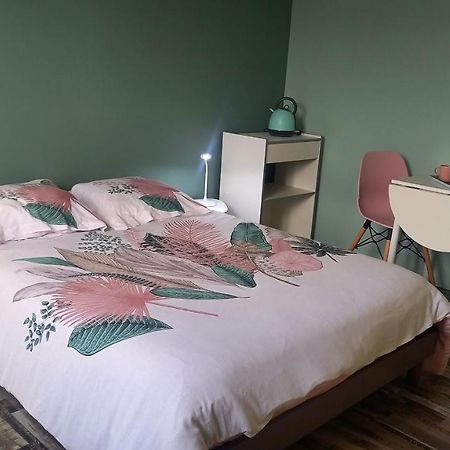 Chambre Privee Le Bugue Exterior photo